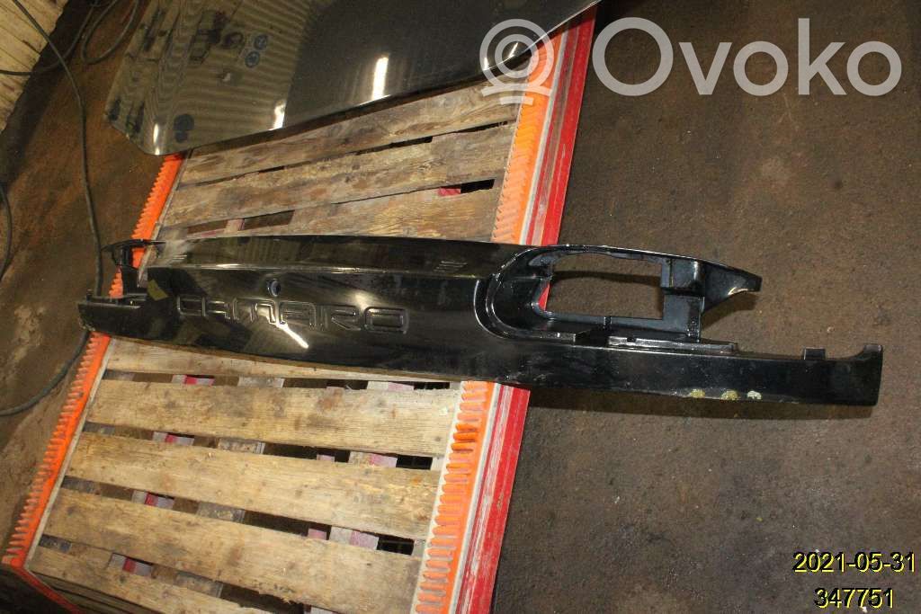 Chevrolet Camaro Tailgate trim 