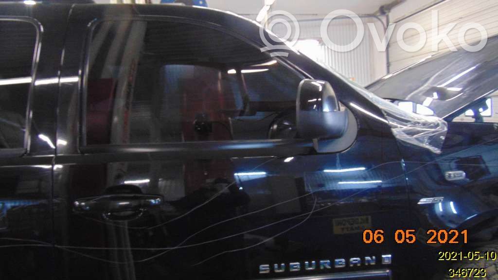 Chevrolet Suburban Durvis 