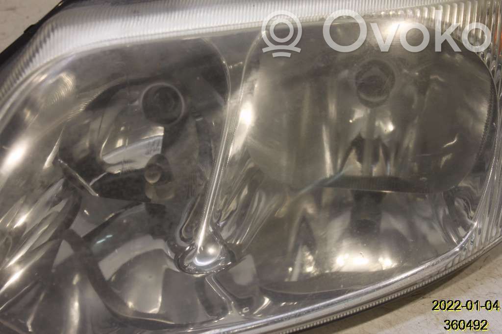 Chrysler Voyager Headlight/headlamp 