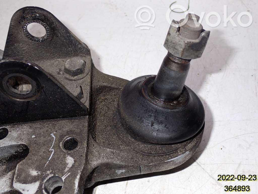 Front lower control arm/wishbone   51201578L