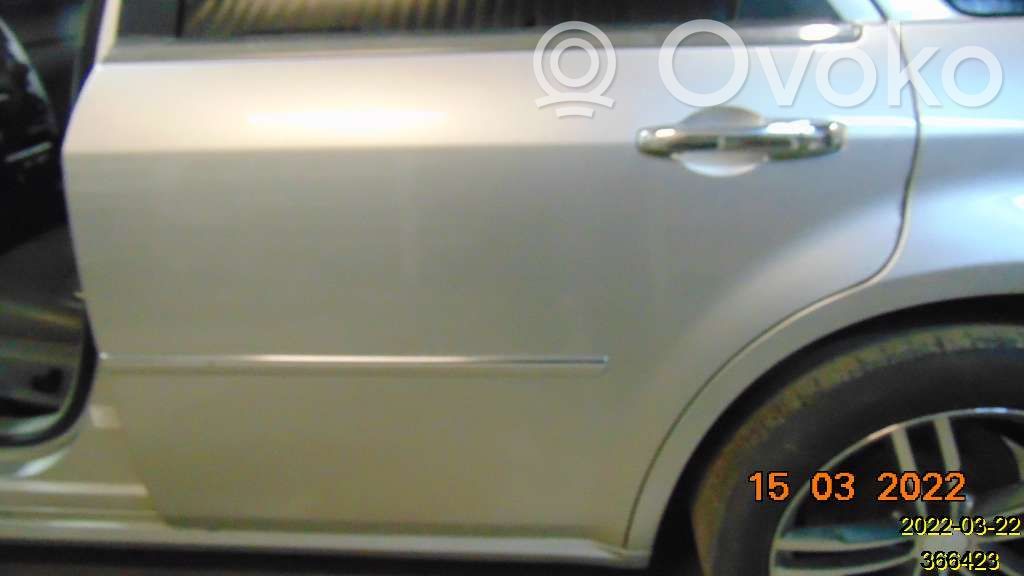 Chrysler 300 - 300C Galinės durys 