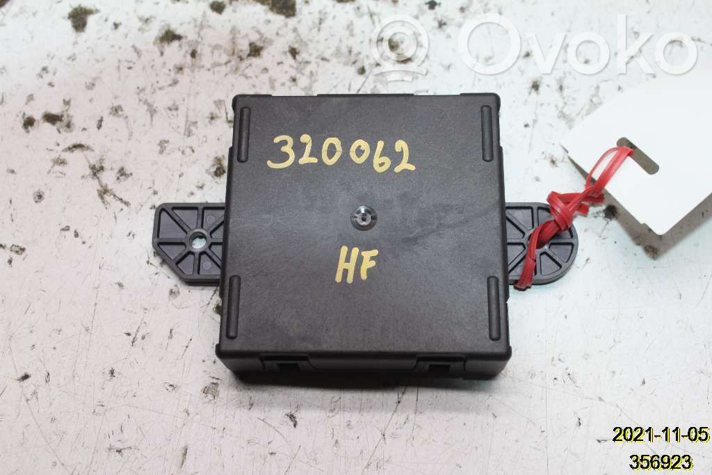 Dodge Challenger Door control unit/module 