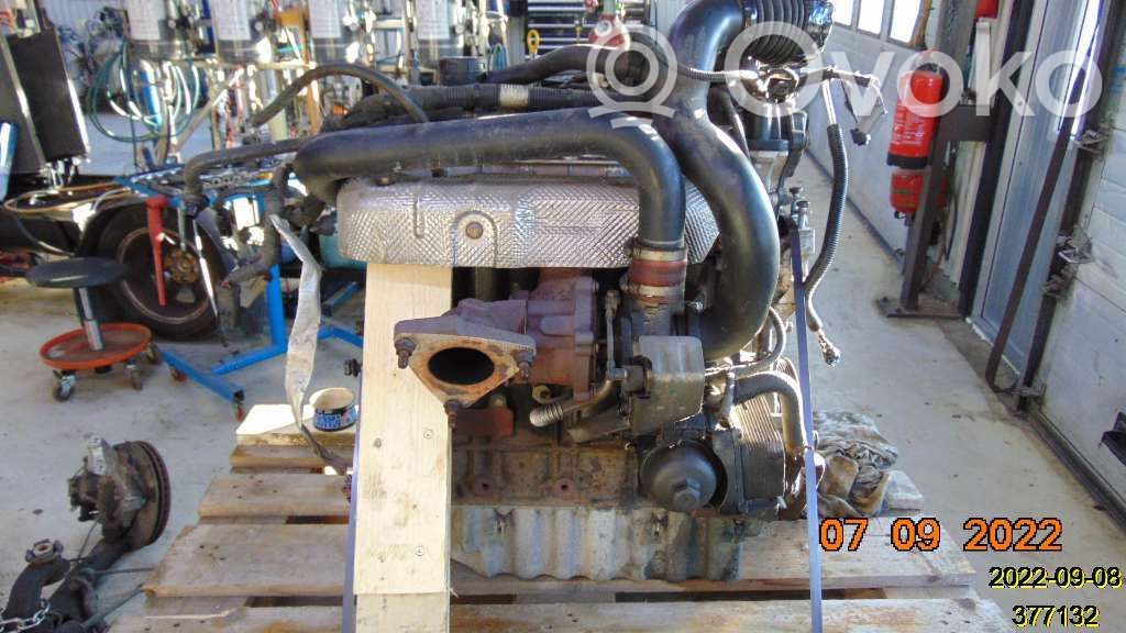Engine   68051744AA
