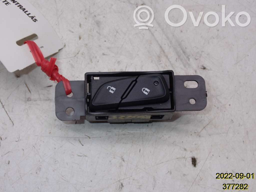Chevrolet Corvette Central locking switch button 