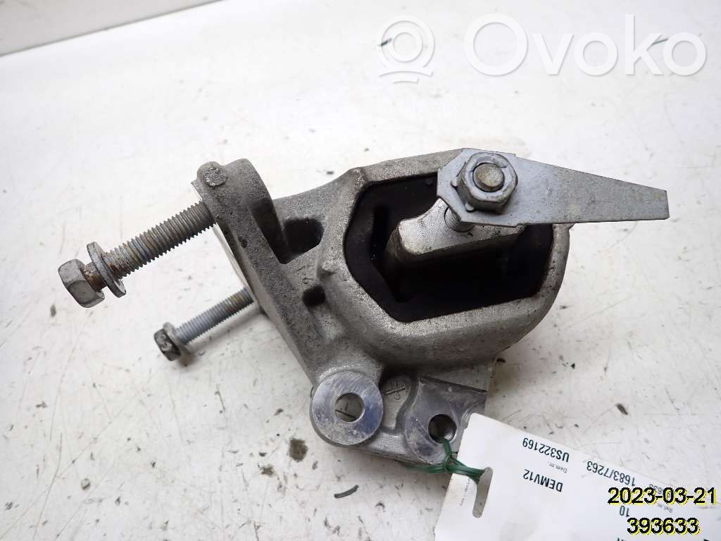 Dodge RAM Engine mount bracket 
