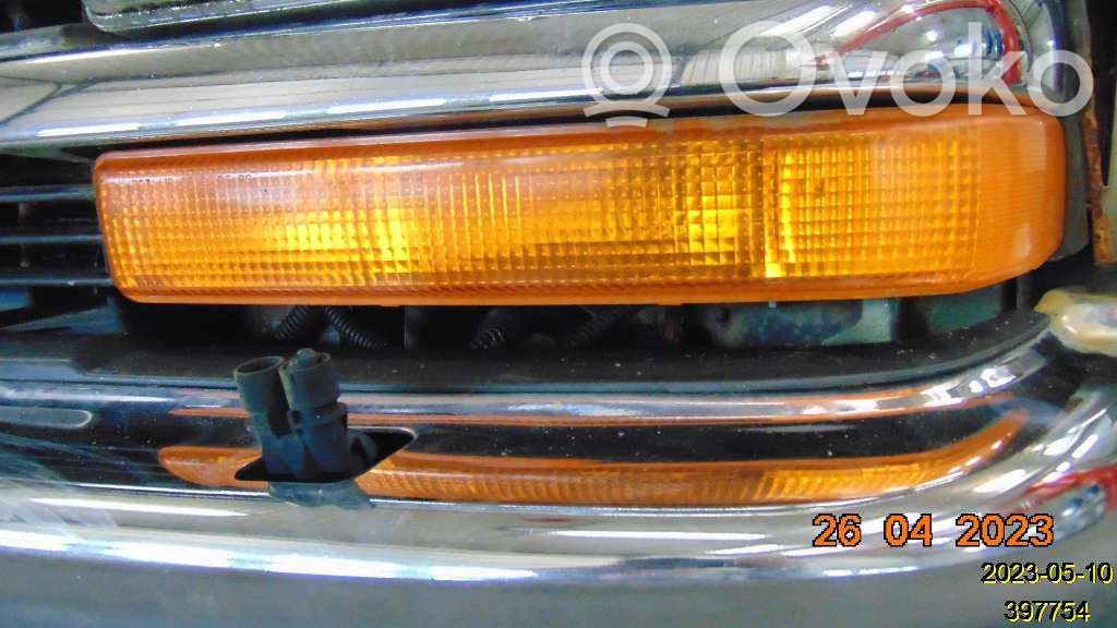 Chevrolet Blazer S10 Front indicator light 