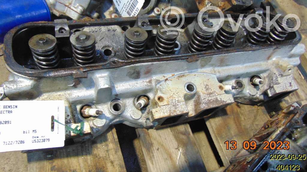 Engine head   30600794,1382091