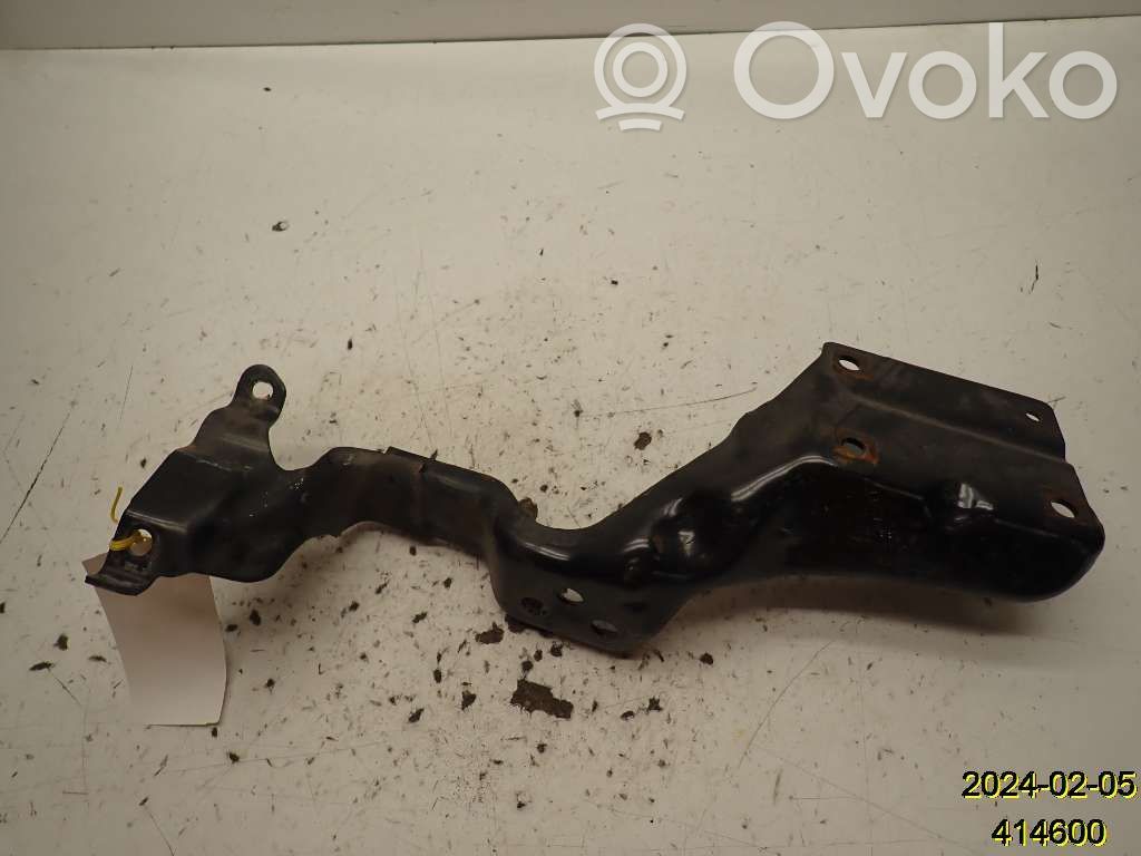 Dodge RAM Engine mounting bracket 