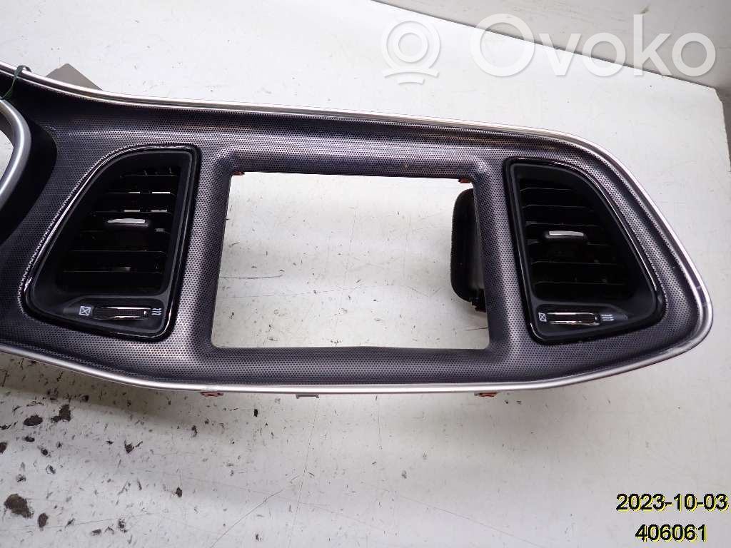 Dashboard trim   5LE10AAAAE