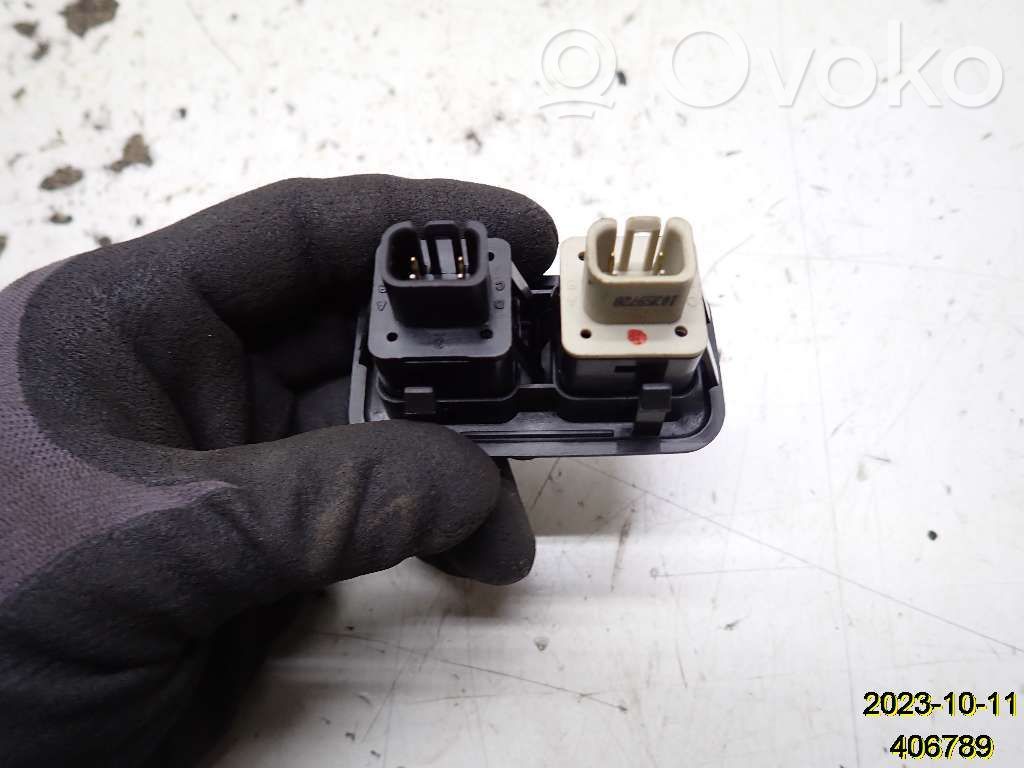Chevrolet Corvette Fuel tank opening switch 