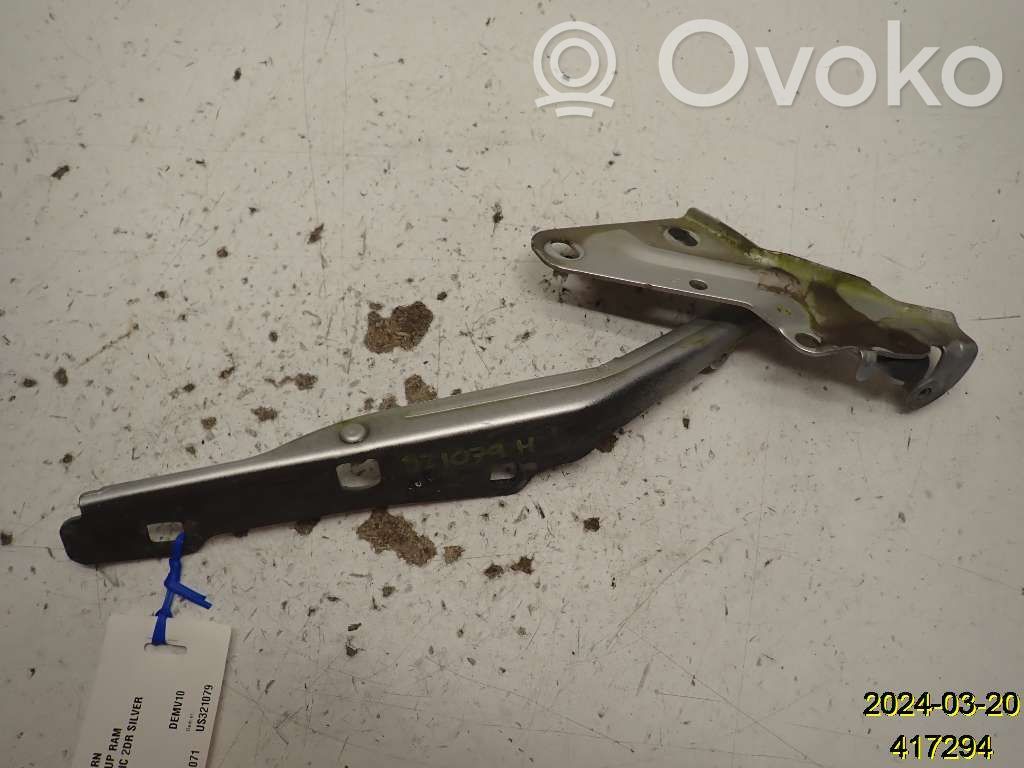 Dodge RAM Engine bonnet/hood hinges 
