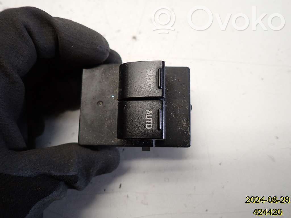 Ford Mustang V Electric window control switch 