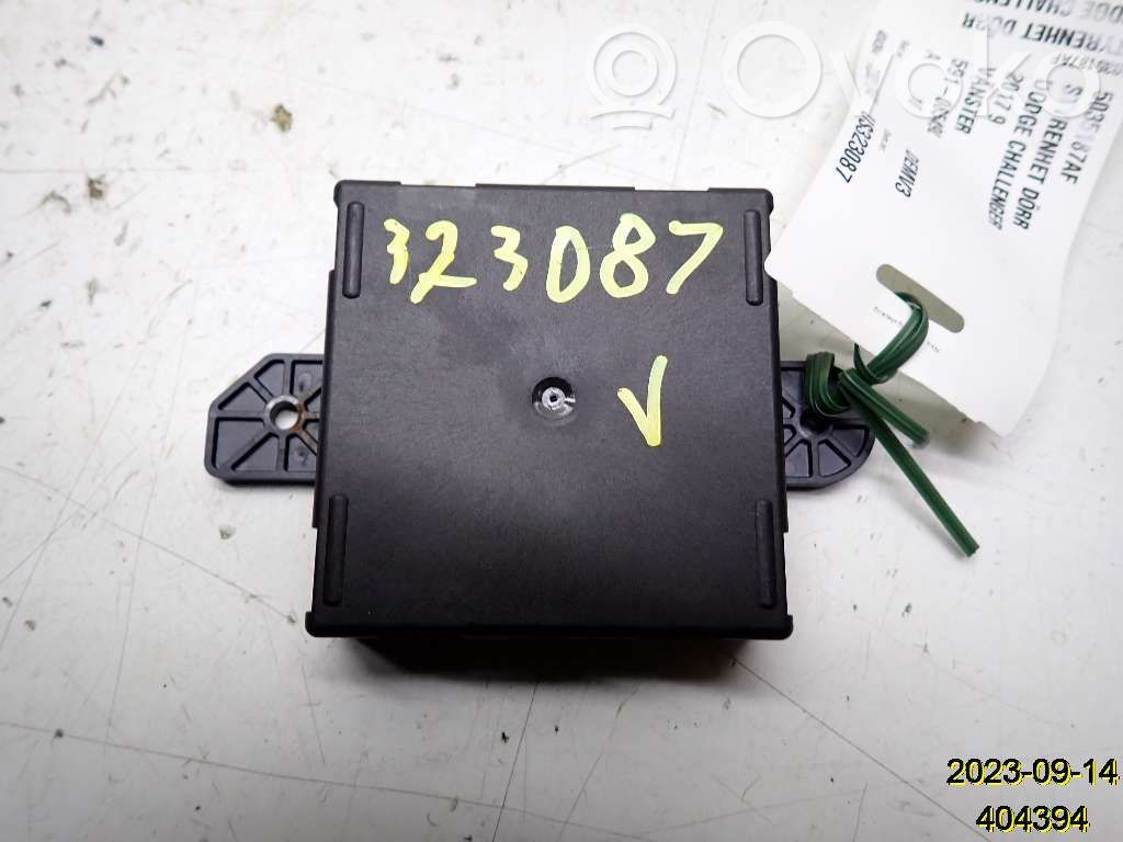 Dodge Challenger Door control unit/module 