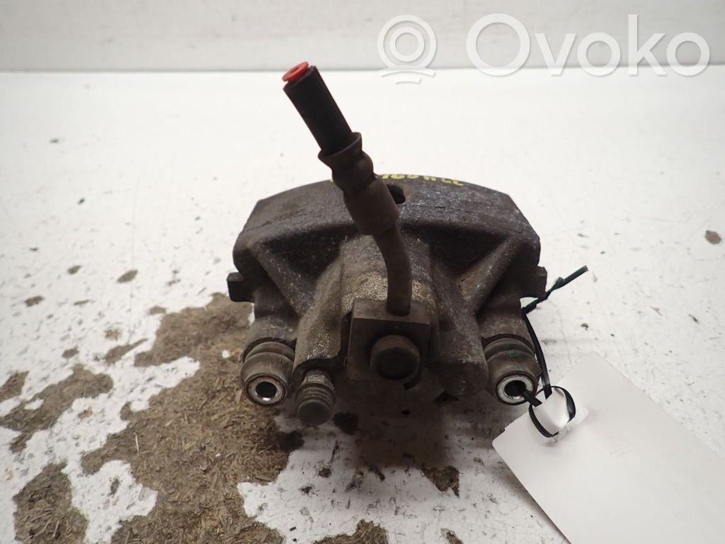 Dodge RAM Задний суппорт 