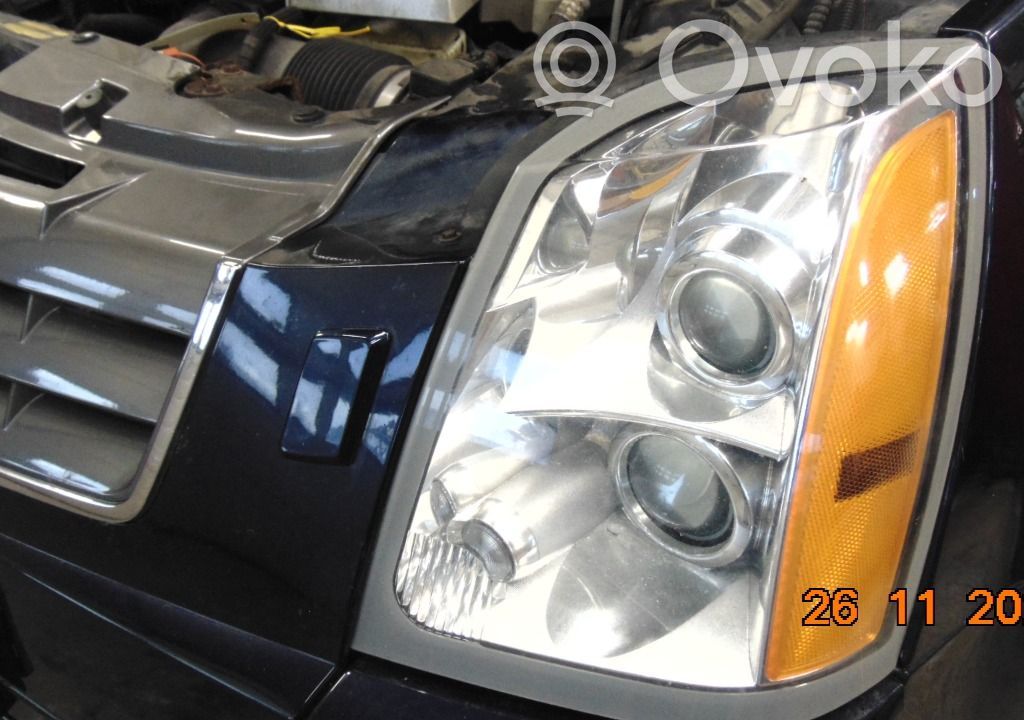 Cadillac SRX Priekinis žibintas 