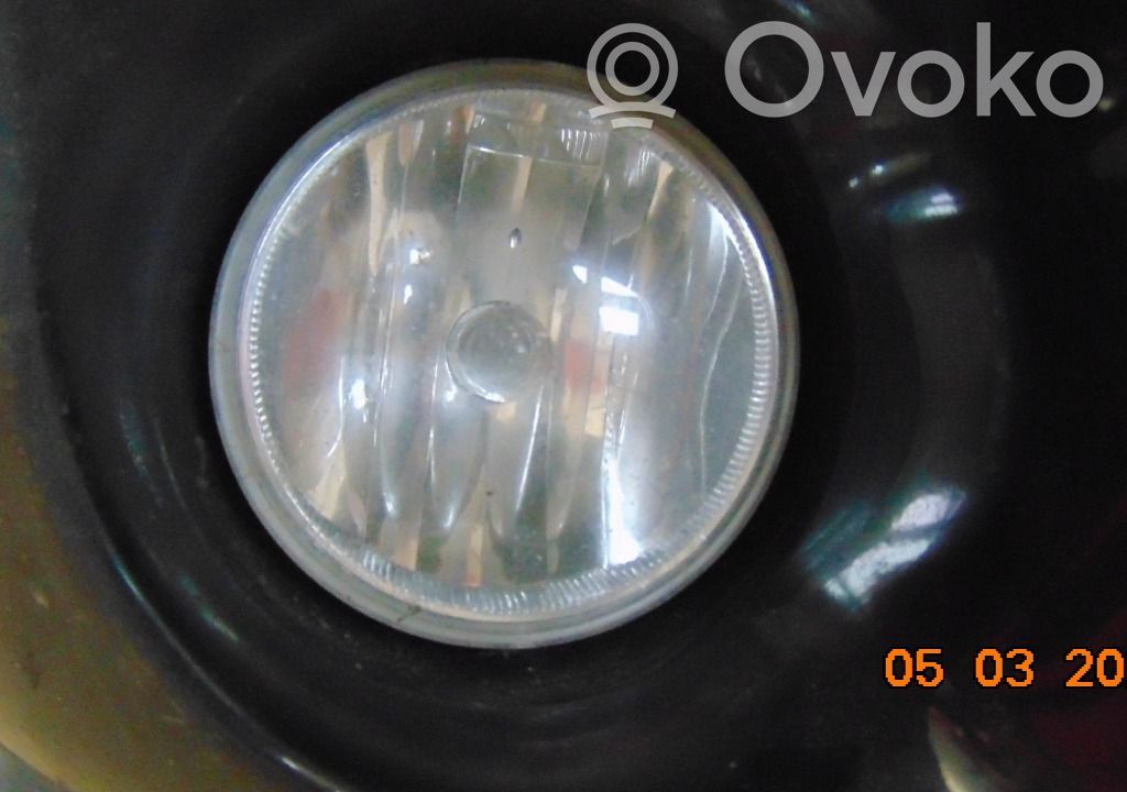 Chevrolet Suburban Miglas lukturis priekšā 