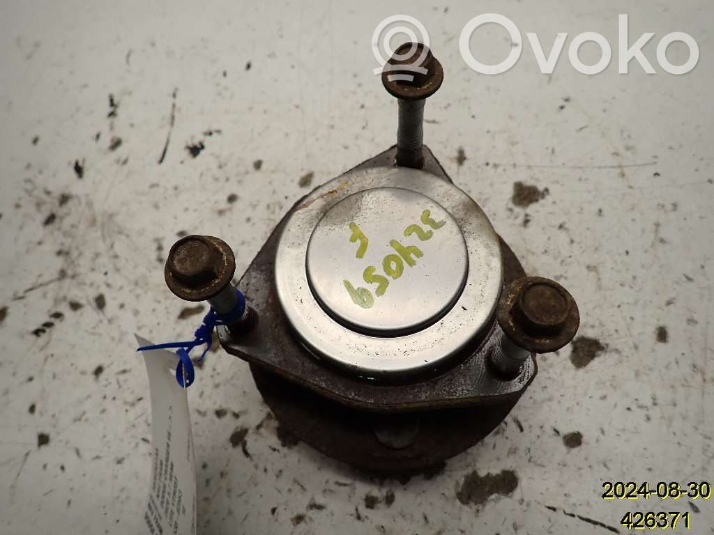 Front wheel hub spindle knuckle   68302651AA,53802563