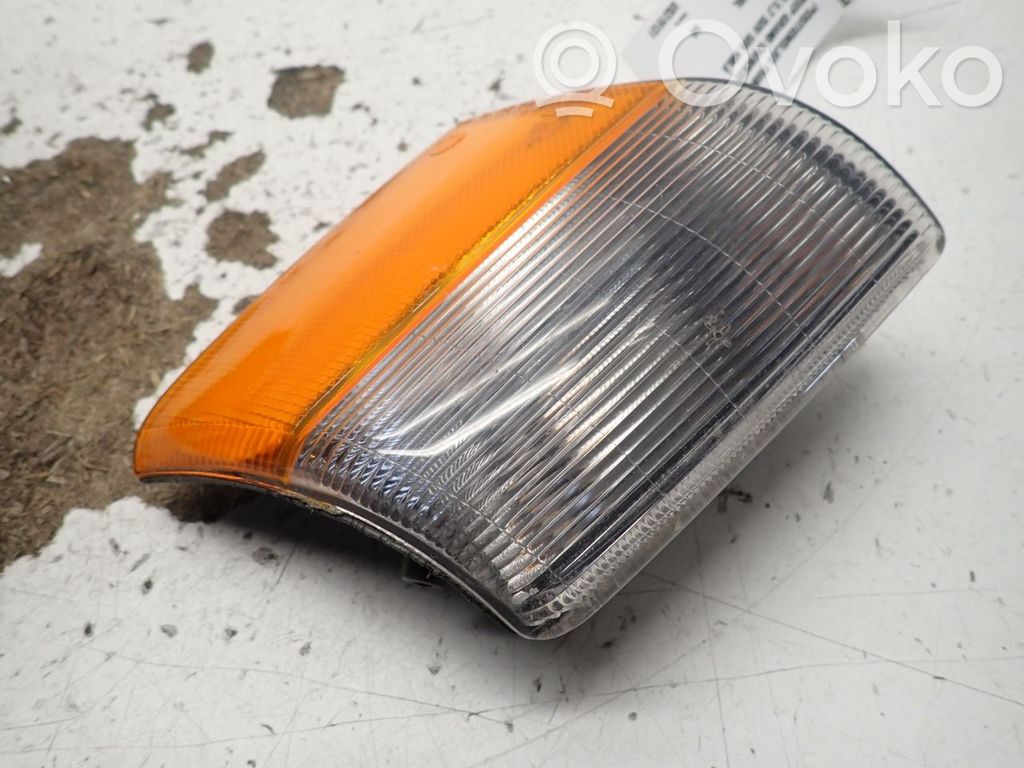 Jeep Grand Cherokee Front indicator light 