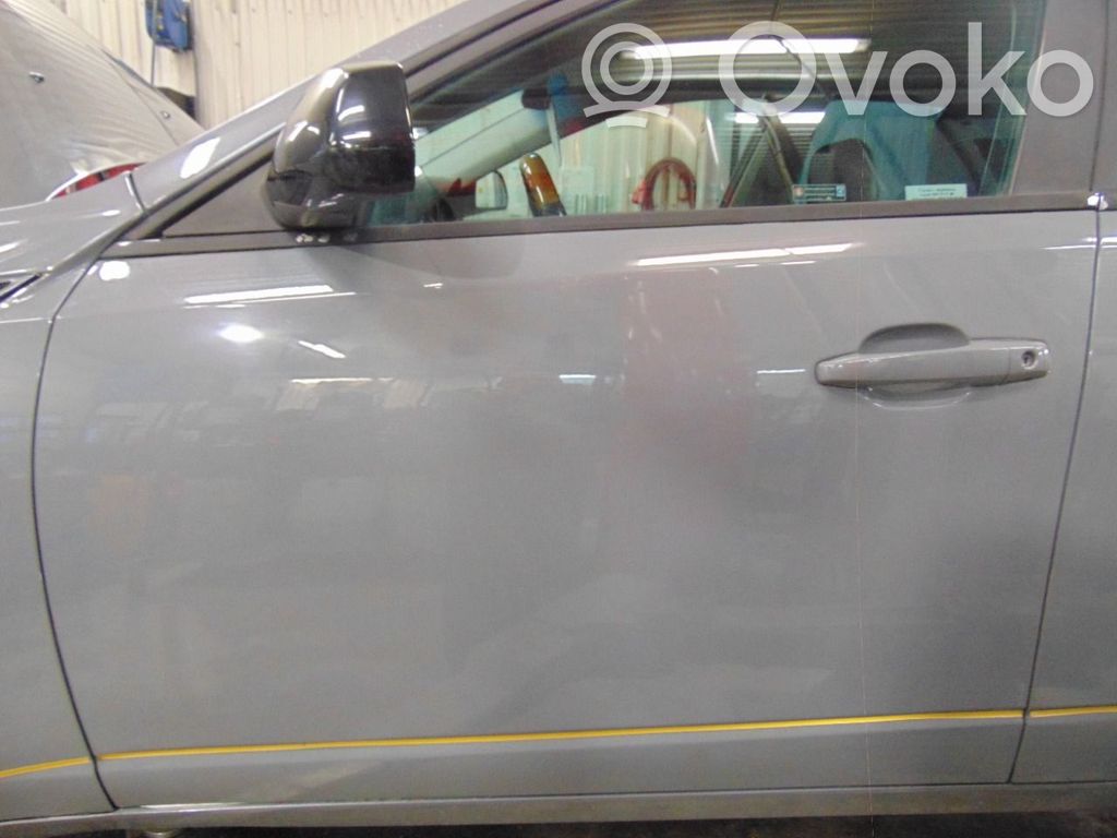 Cadillac CTS Durvis 