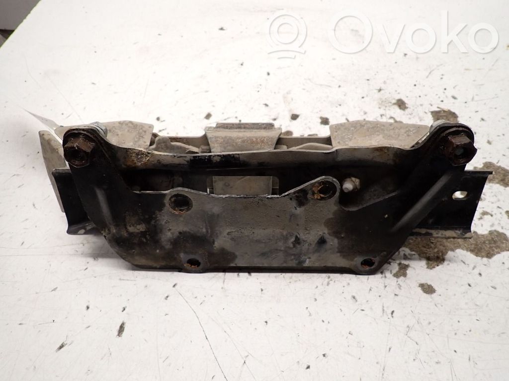Dodge RAM Gearbox mount 