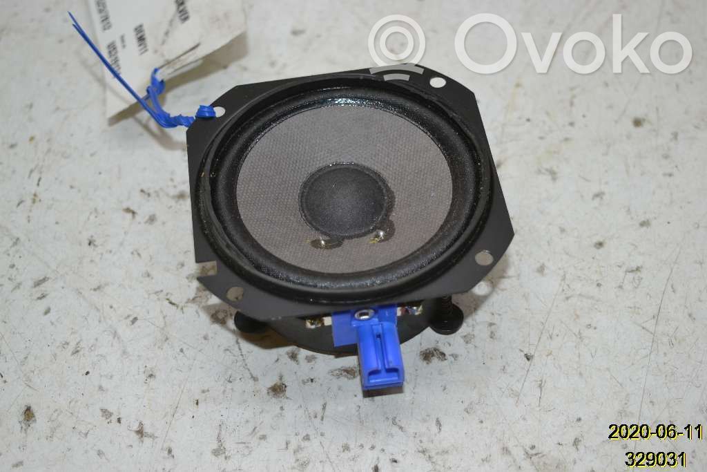 Chevrolet Corvette Etuoven kaiutin 