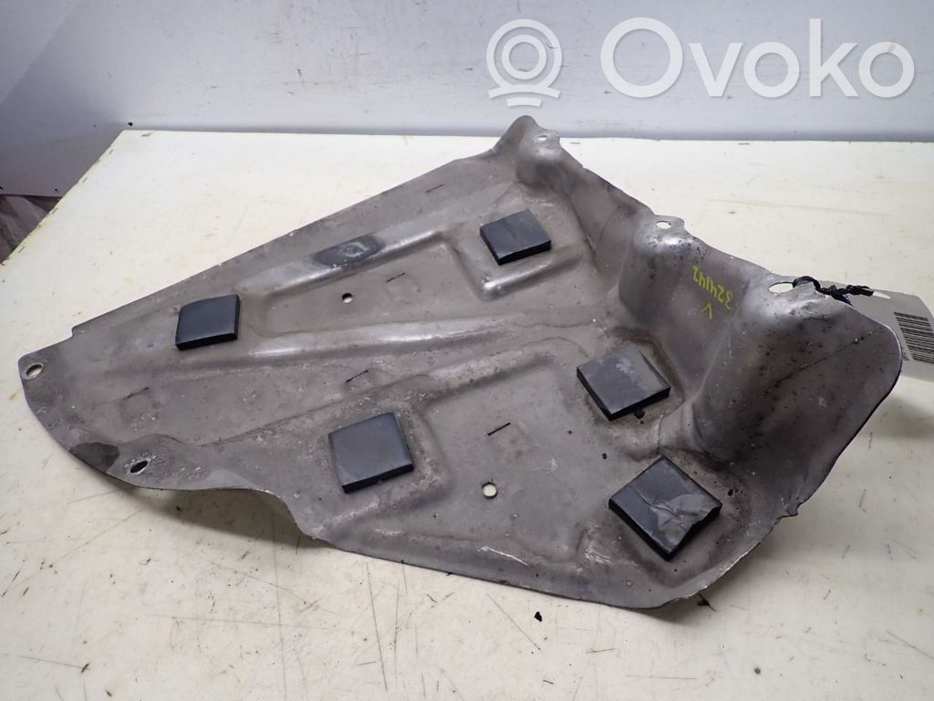 Chevrolet Corvette Protezione inferiore del serbatoio del carburante 