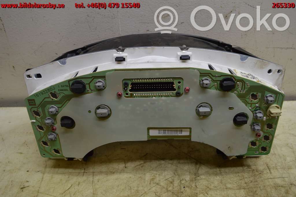 Geschwindigkeitsmesser Cockpit   25703211,16175375