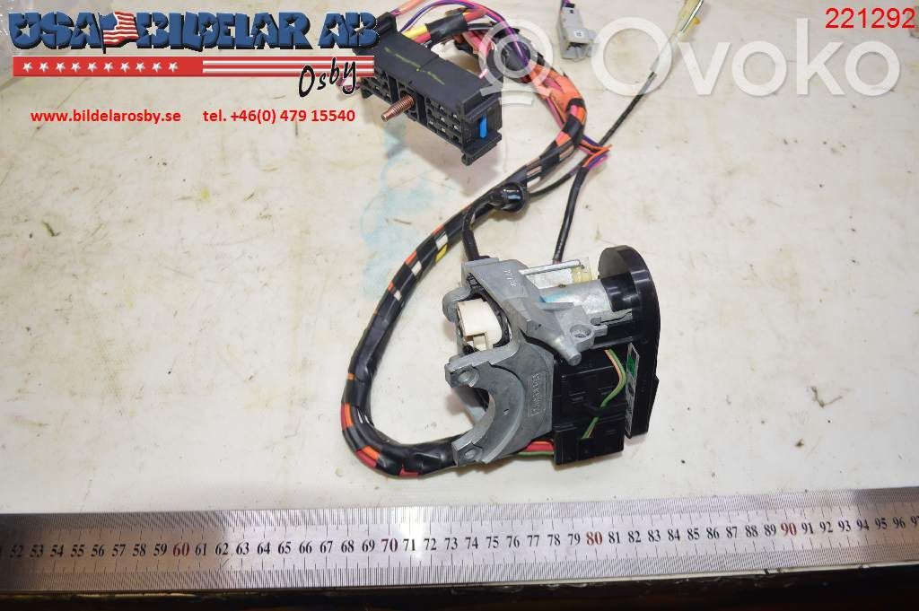 Tail light part