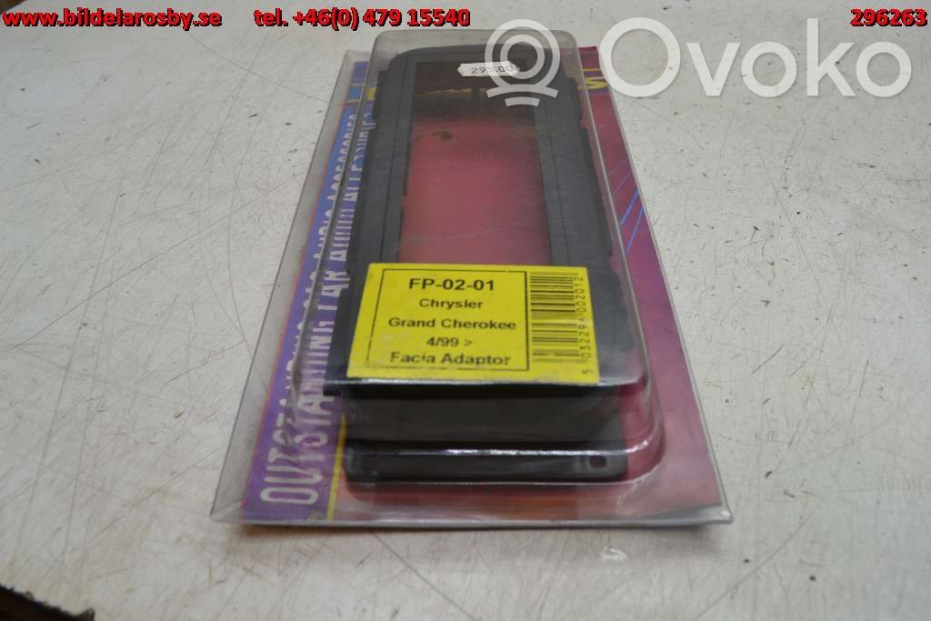 Chrysler Voyager Amplificador de sonido 