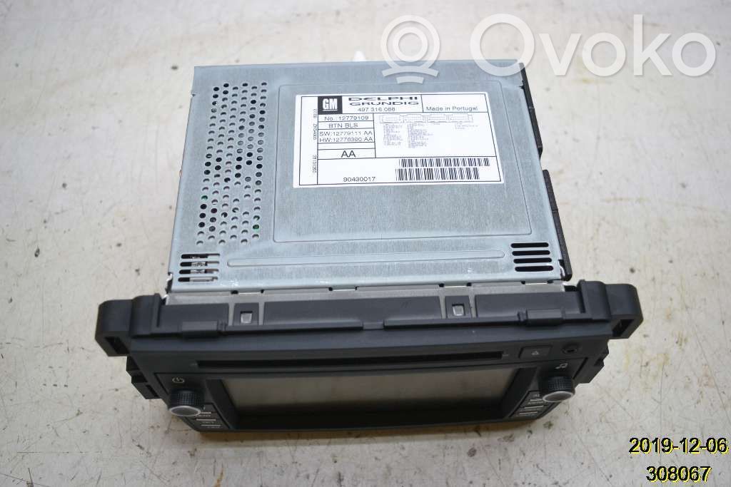 Cadillac BLS Unidad delantera de radio/CD/DVD/GPS 