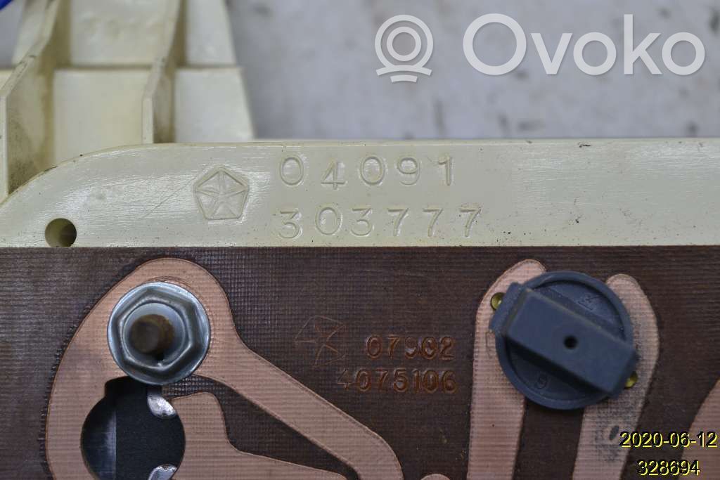 Dodge VAN B200 - 250 Velocímetro (tablero de instrumentos) 