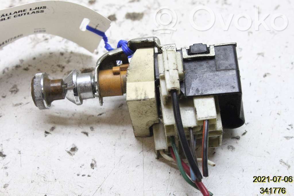 Light switch