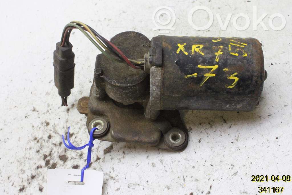 Pyyhkimen moottori   62000511