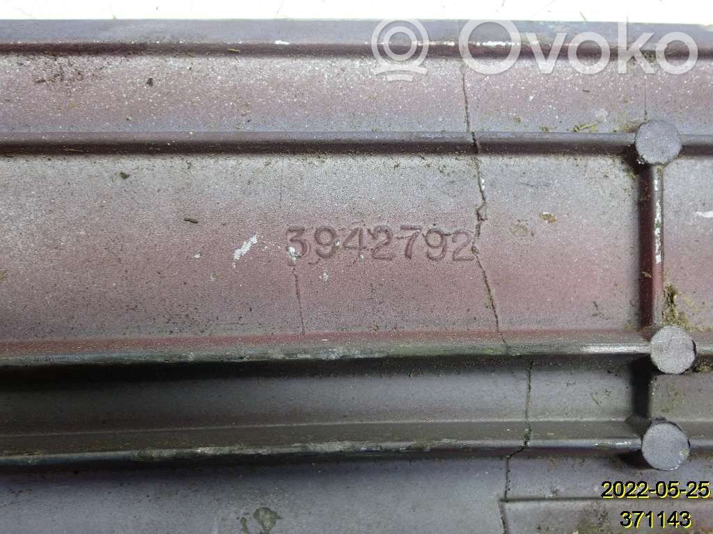 Chevrolet Corvette Wiper trim 