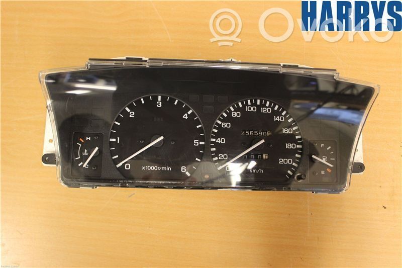 Land Rover Discovery Speedometer (instrument cluster) 