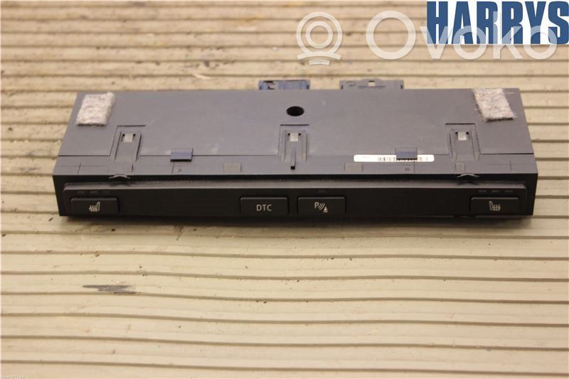BMW 5 E60 E61 Seat heating switch 