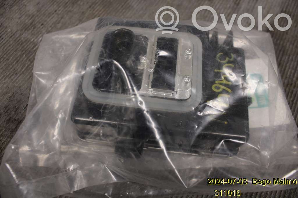 BMW 3 E46 Light module LCM 