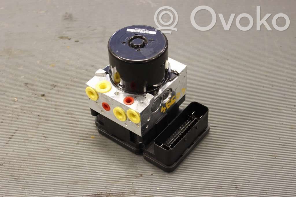 Volvo XC70 ABS Pump 