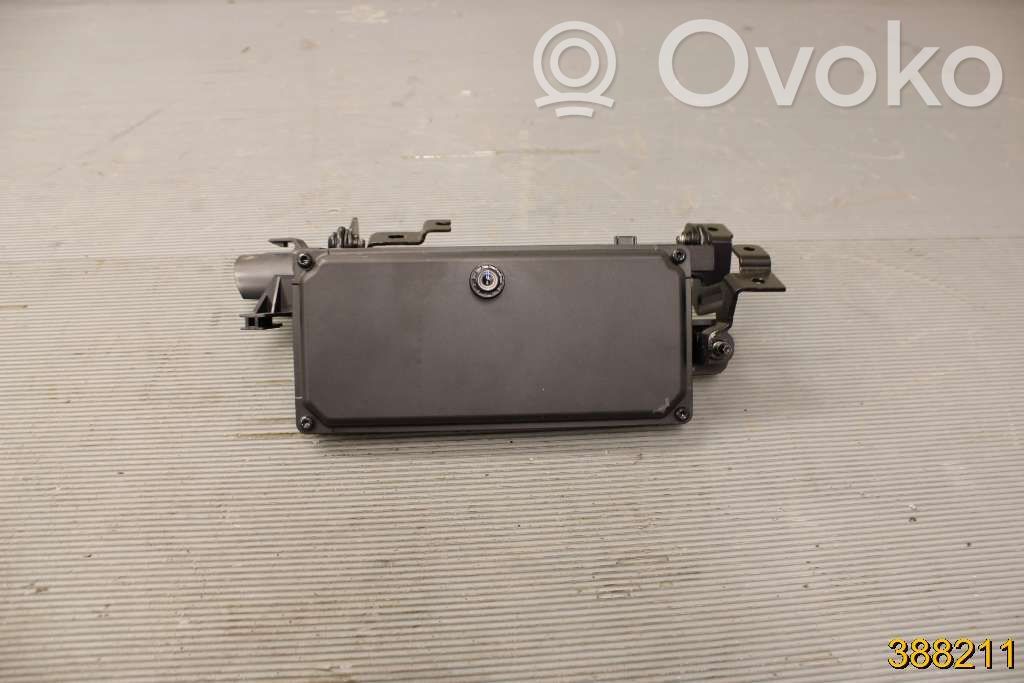 Volvo XC40 Distronic sensor radar 