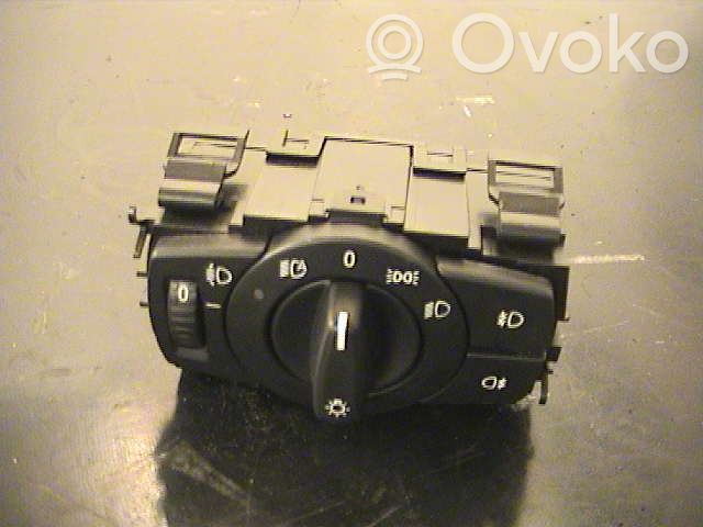 Lichtschalter   61316932792
