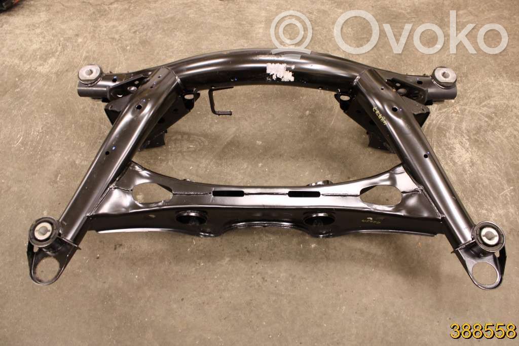 Volvo XC40 Galinis tiltas 