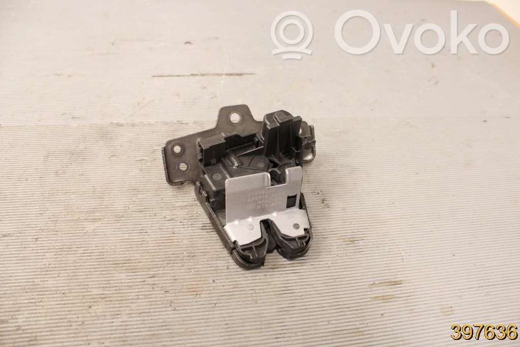 Volvo XC40 Loading door lock 