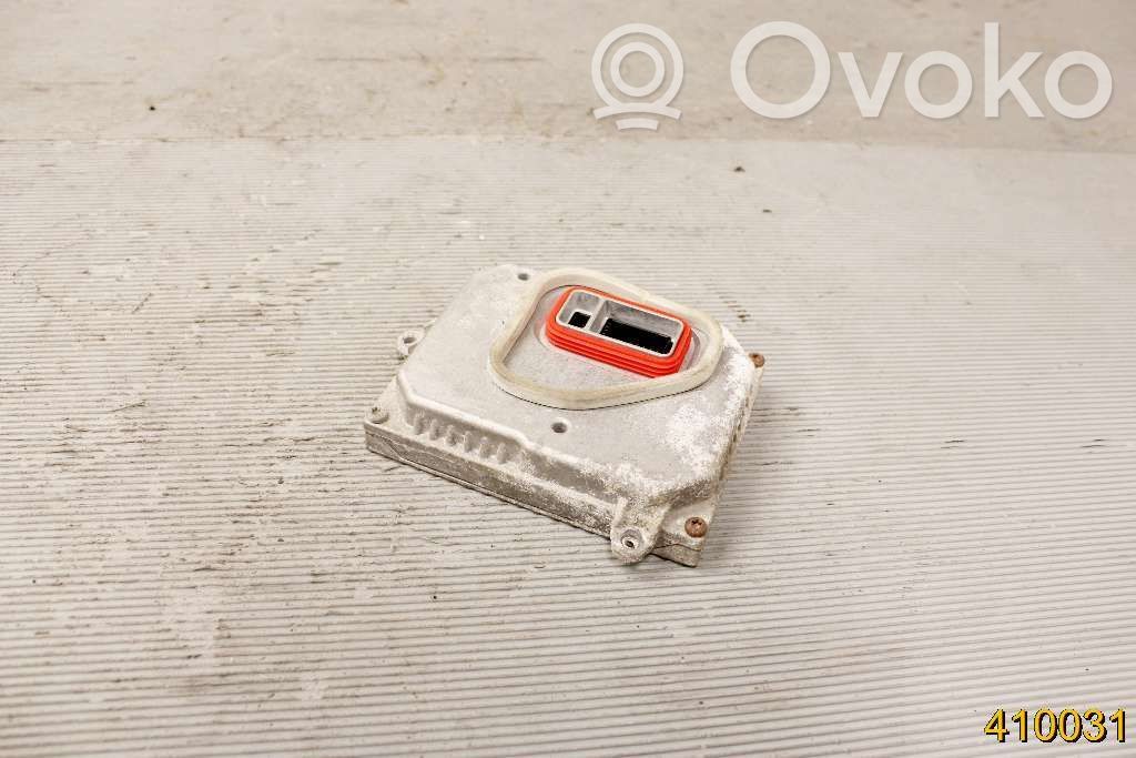 Volvo C30 Light module LCM 