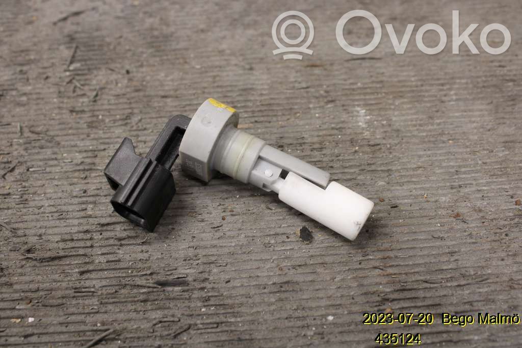 Windshield washer fluid level sensor   32328306