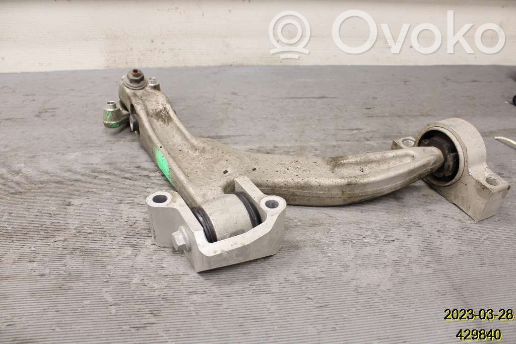 Volvo V60 Braccio di controllo sospensione anteriore inferiore/braccio oscillante 