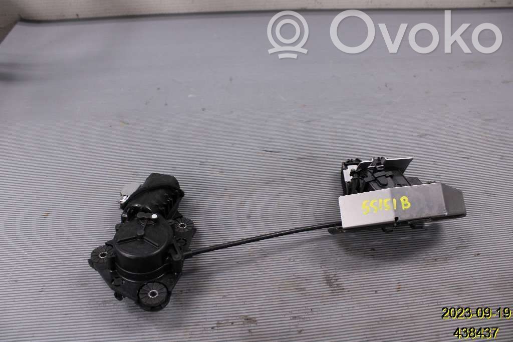 Volvo XC90 Loading door lock 