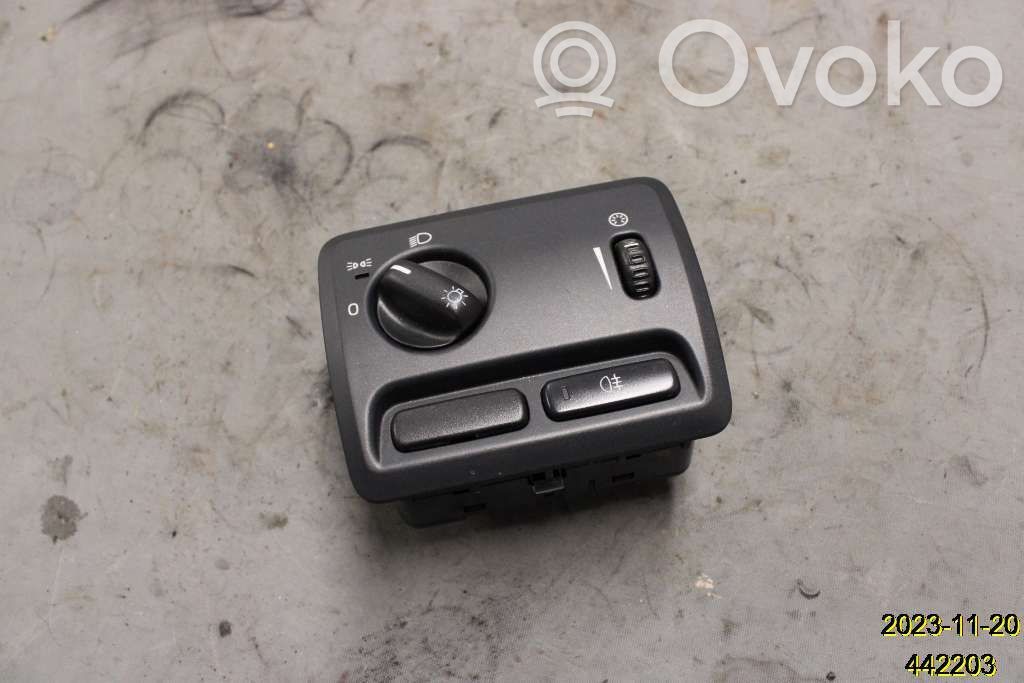 Volvo V70 Light switch 