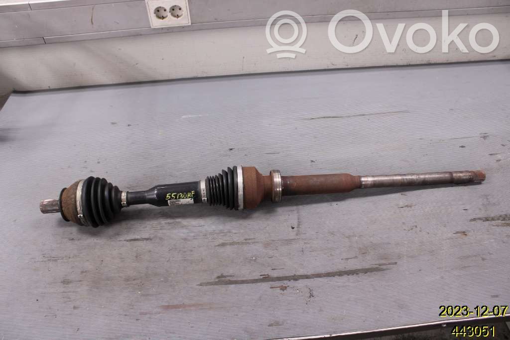 Volvo XC70 Priekinis pusašis 