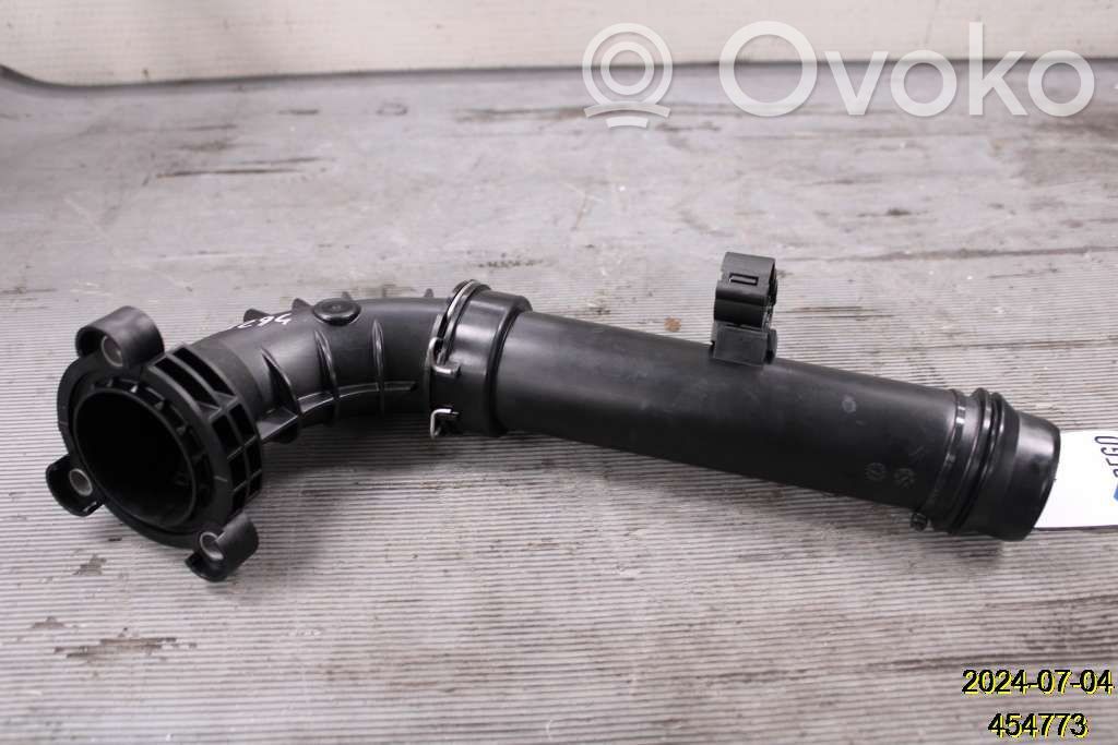 Volvo XC40 Wąż / Rura intercoolera 
