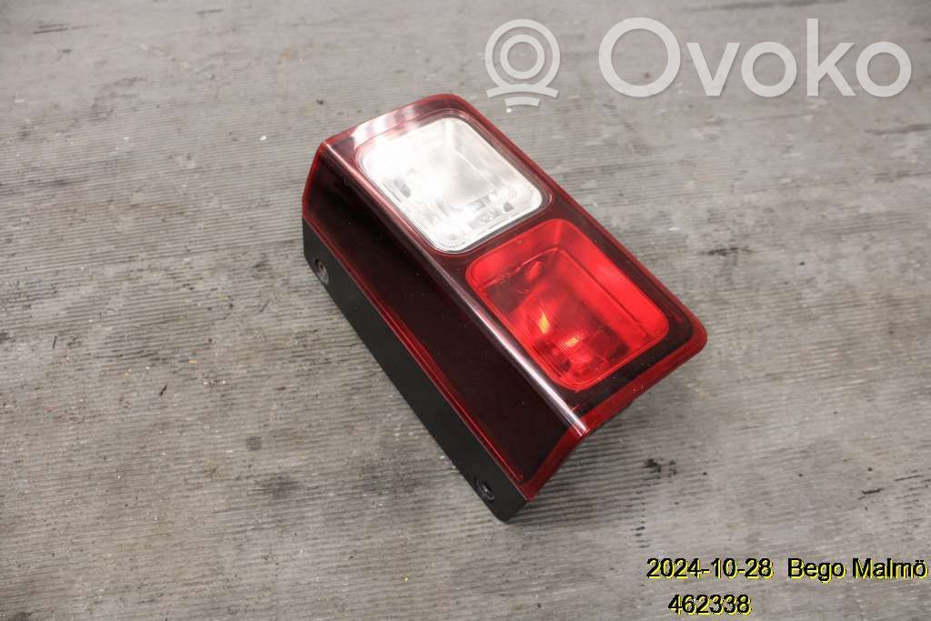 Renault Trafic III (X82) Lampă spate în caroserie 